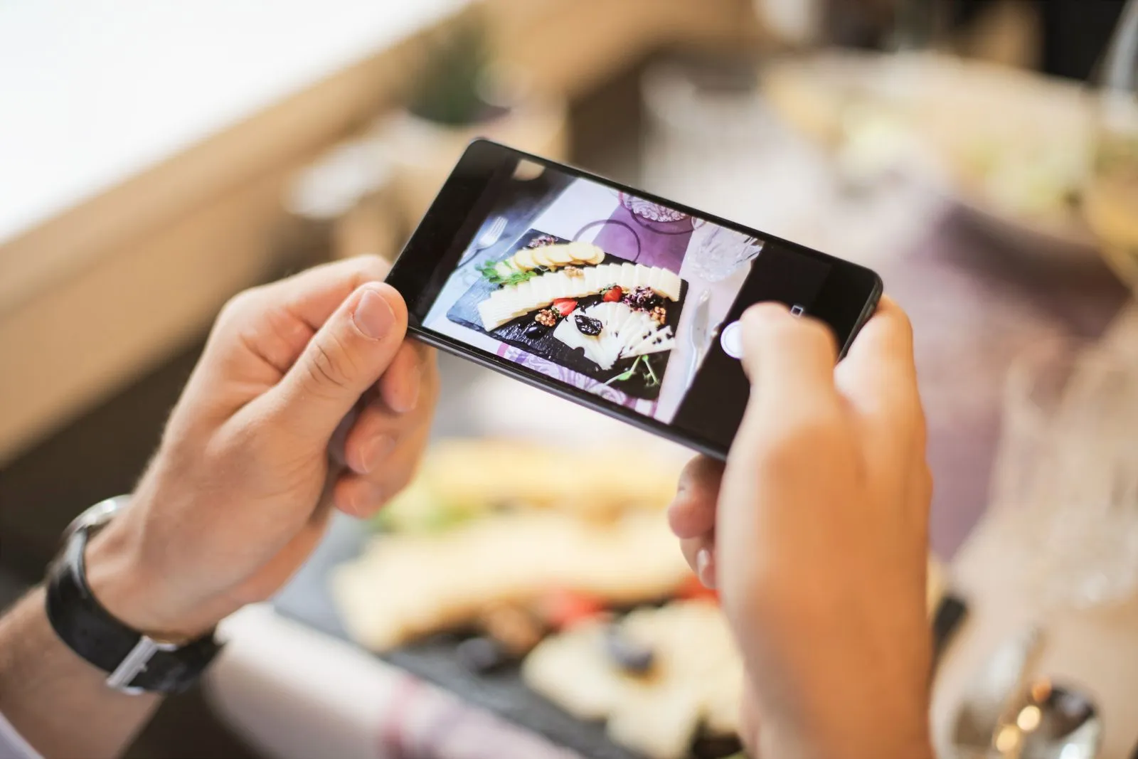 How to Track Calories With a Photo: A Practical Guide
